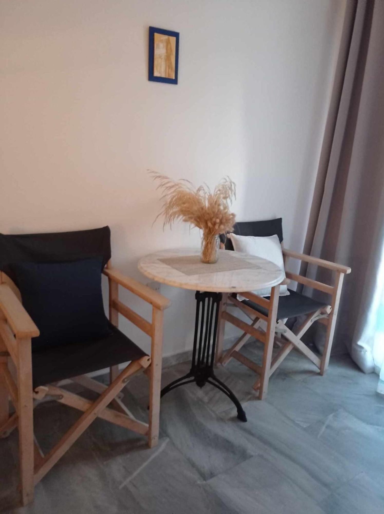 Kantouni Guest House By The Sea บาทซี ภายนอก รูปภาพ